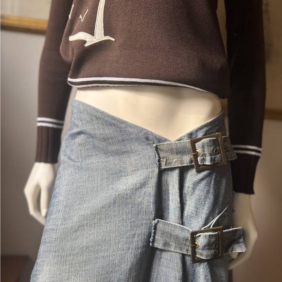 Vintage Buckle Skirt - Picture 3 of 7
